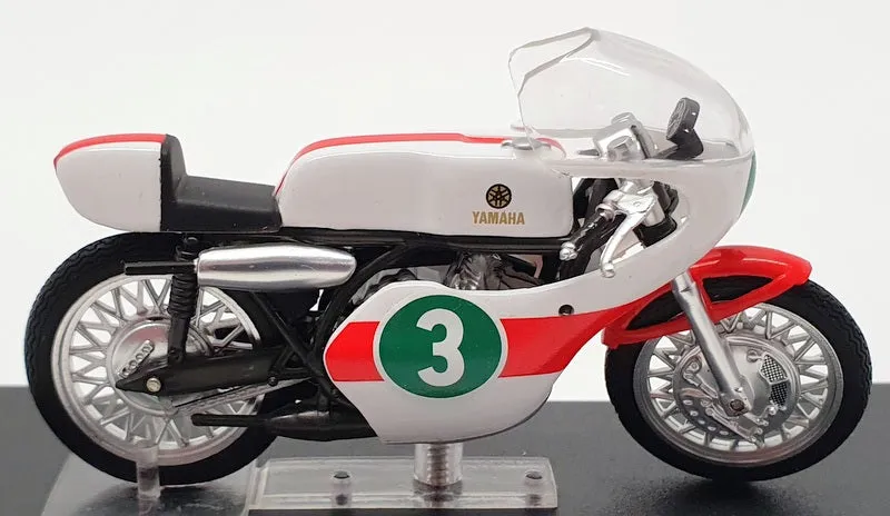 Altaya 1/24 Scale Model Motorcycle AL28011 - 1968 Yamaha RD05 250 Phil Read