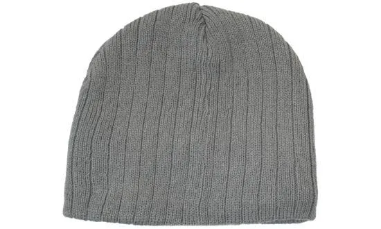 CABLE KNIT BEANIE