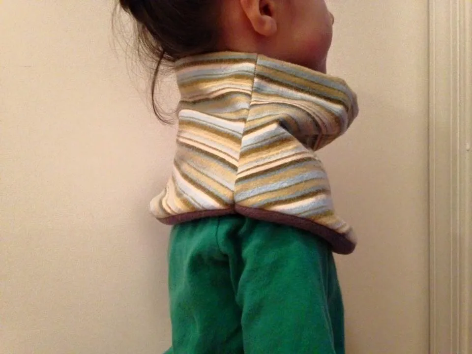 Child's Handmade Neck Warmer Seagulls