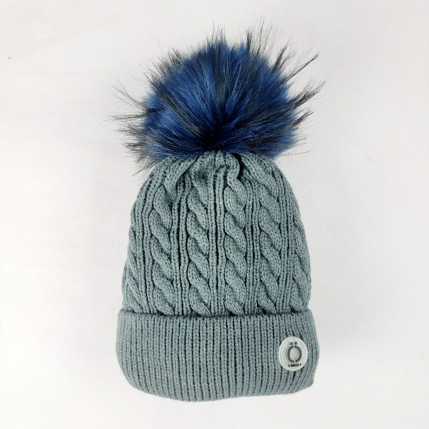 Grey Twist Tuque