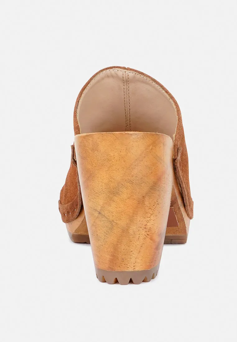 JARRAH Tan Suede Slide Clogs