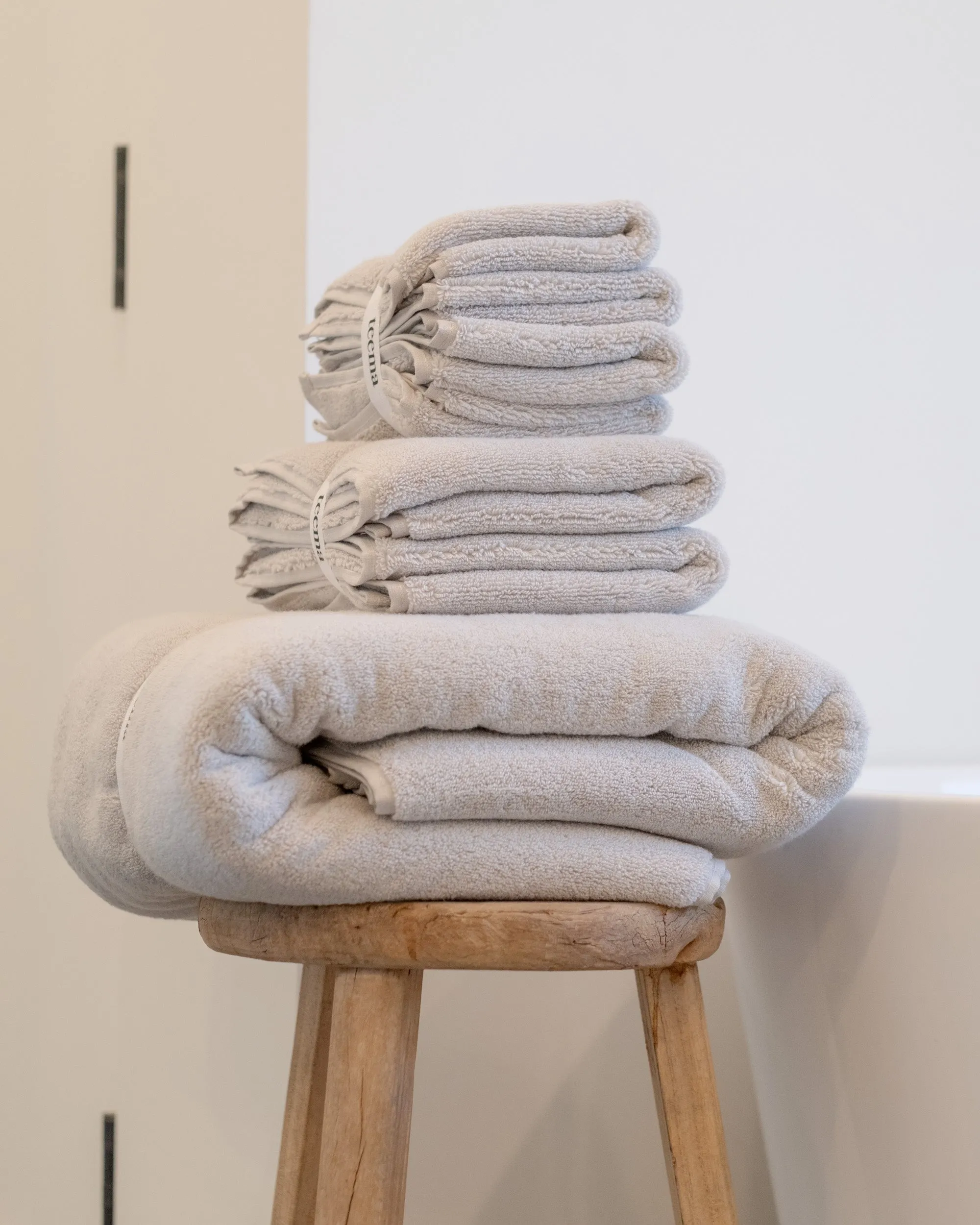 Luxe Bath Towels in Stone