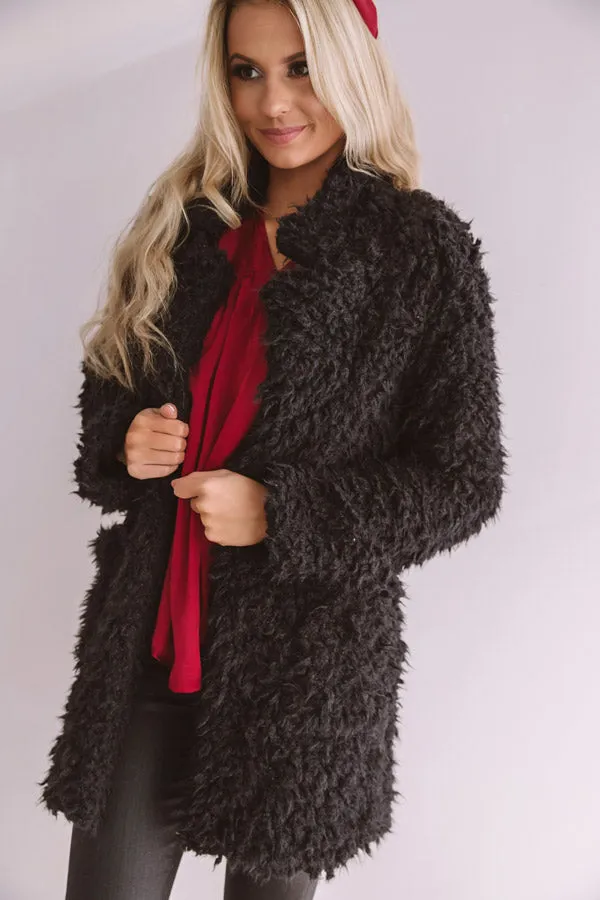 Manhattan Chic Teddy Coat in Black