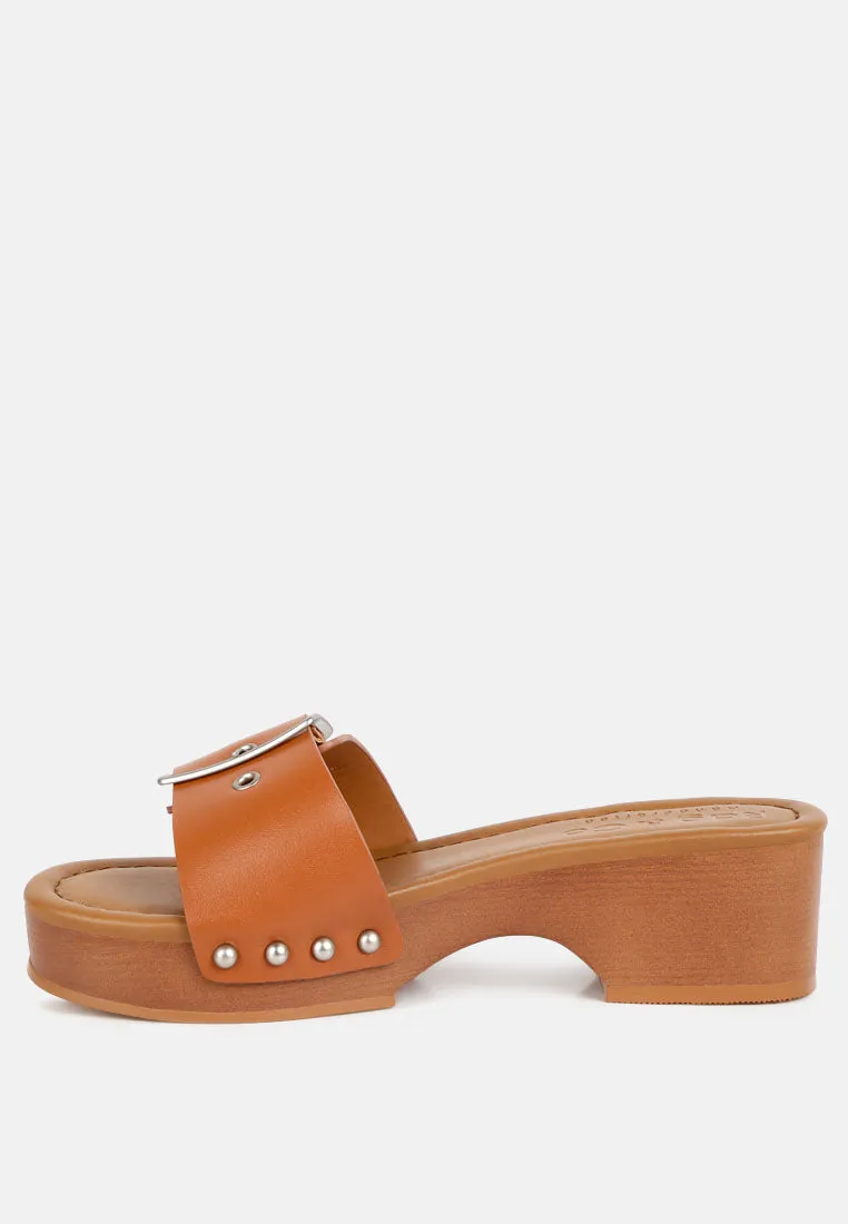 MIINDY Buckle Strap Leather Slip Ons in Tan