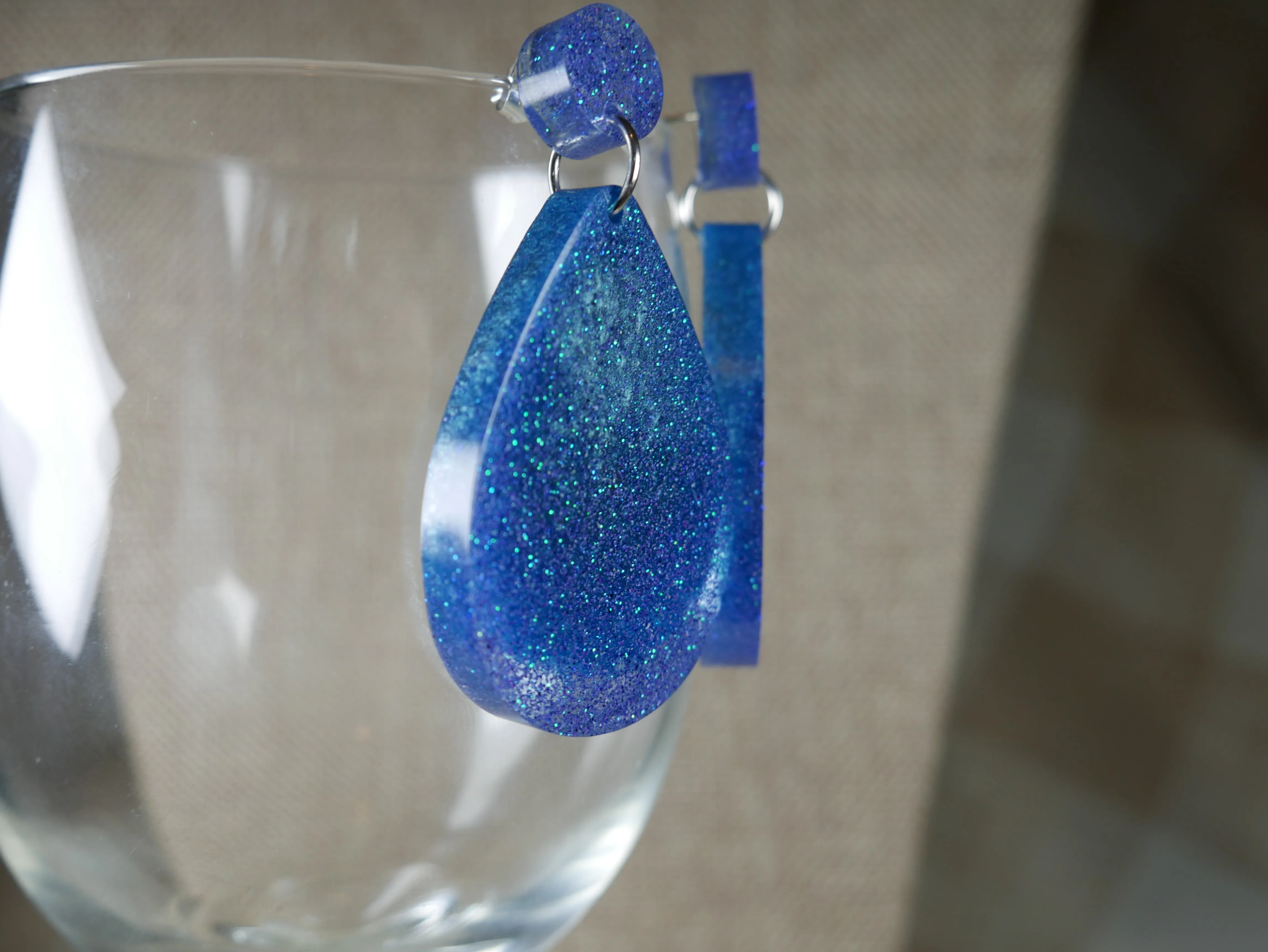 Resin Sparkly Blue Teardrop Shaped Earrings