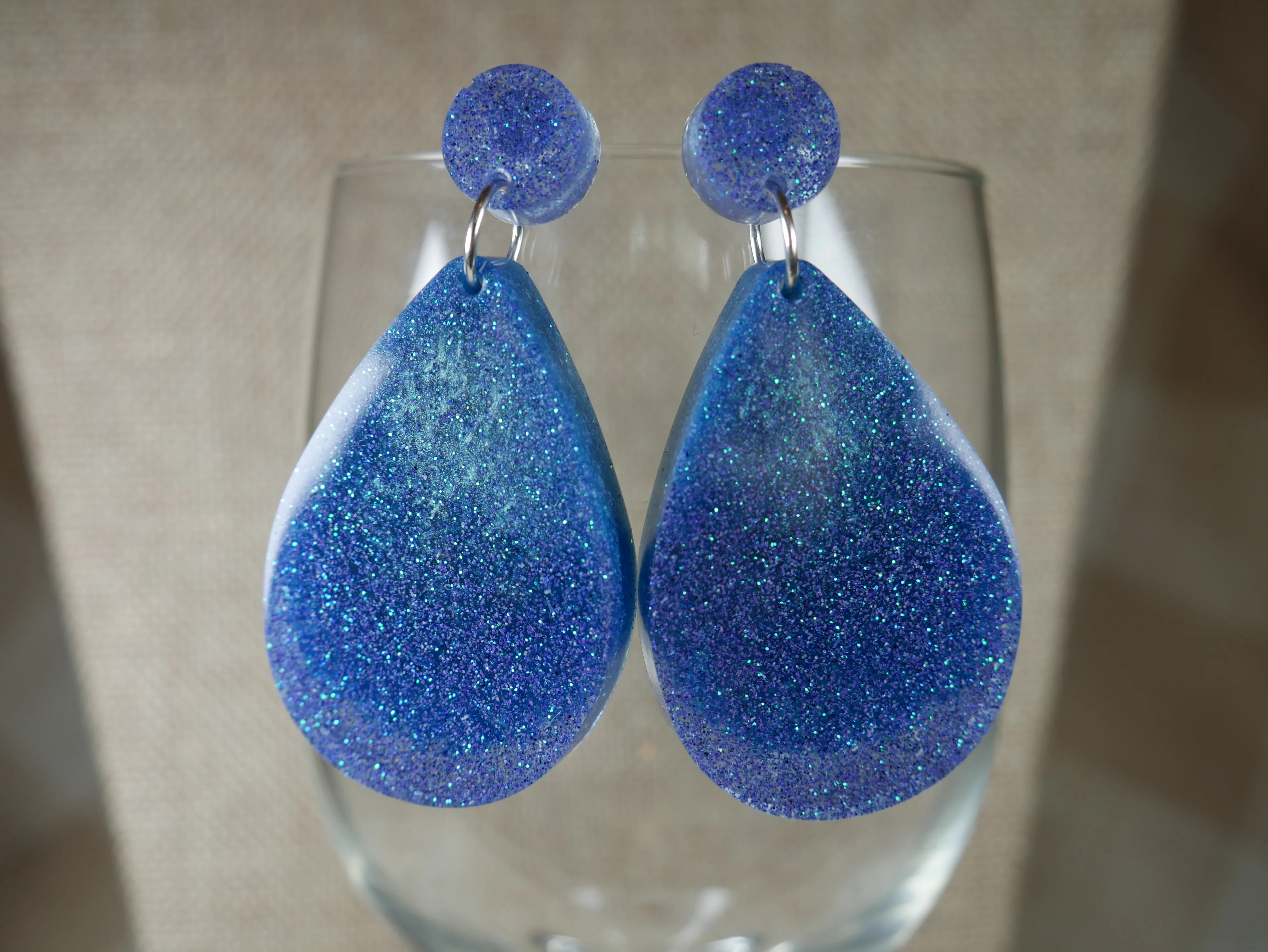 Resin Sparkly Blue Teardrop Shaped Earrings