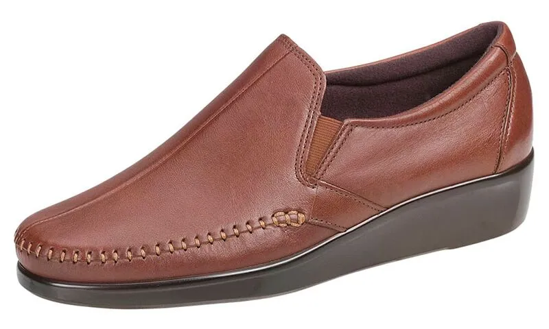 SAS Women's Dream Slip On Loafer BROWN