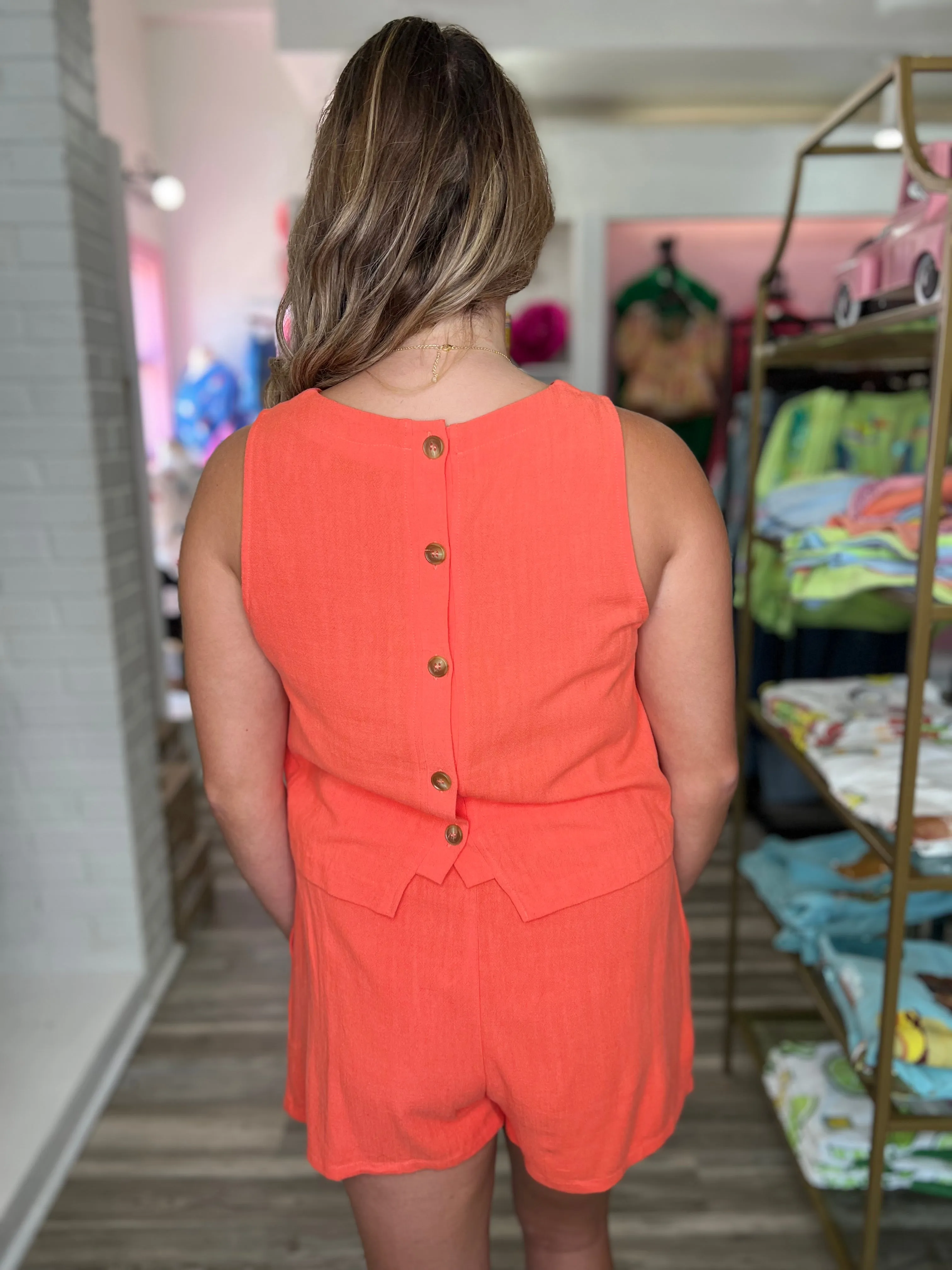 Shoreline Linen Tank With Button Back Coral