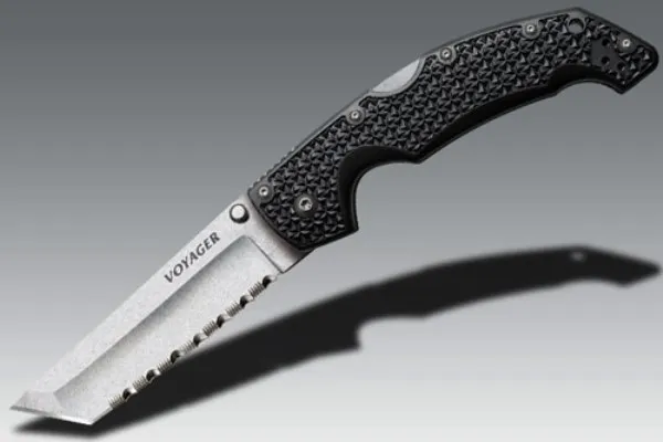 Voyager Lg. Tanto Point Serrated Edge